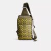 Mochila Gotham restaurada en cuero exclusivo