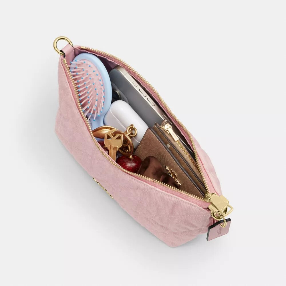 Bolso de hombro Caitlin de algodón regenerativo con acolchado y dije