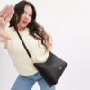 Bolso de hombro Laurel