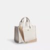 Bolso tipo Tote Cargo 26