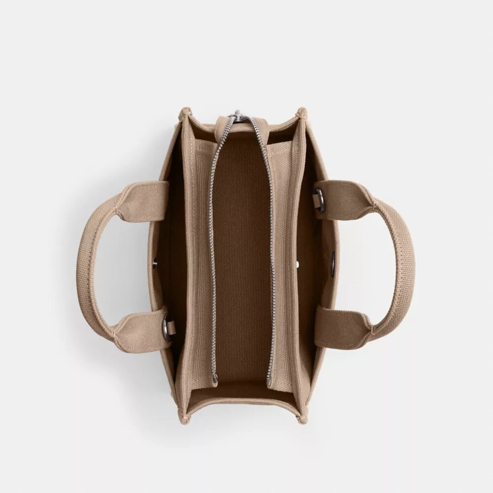 Bolso tipo Tote Cargo 26