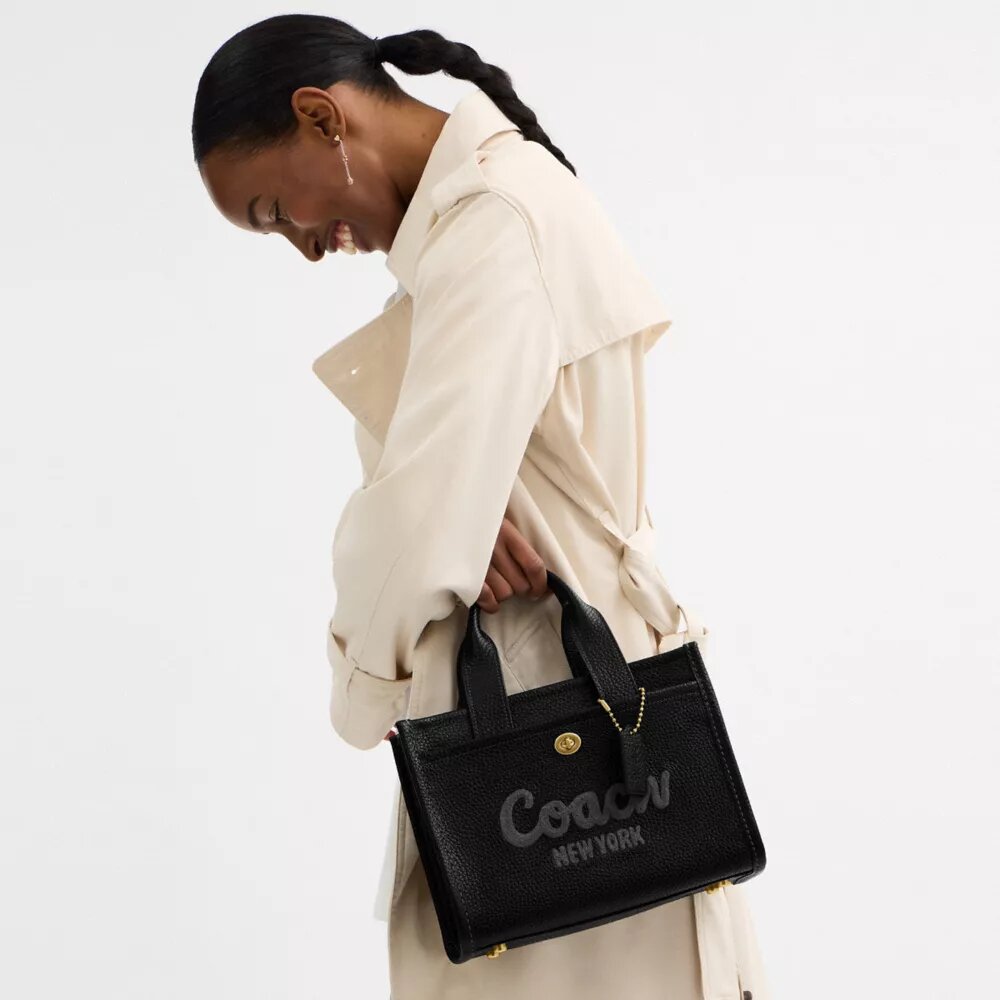 Bolso tipo Tote Cargo 26