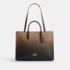 Bolsos Tote Maggie en Signature Canvas con efecto degradado