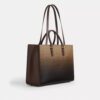 Bolsos Tote Maggie en Signature Canvas con efecto degradado