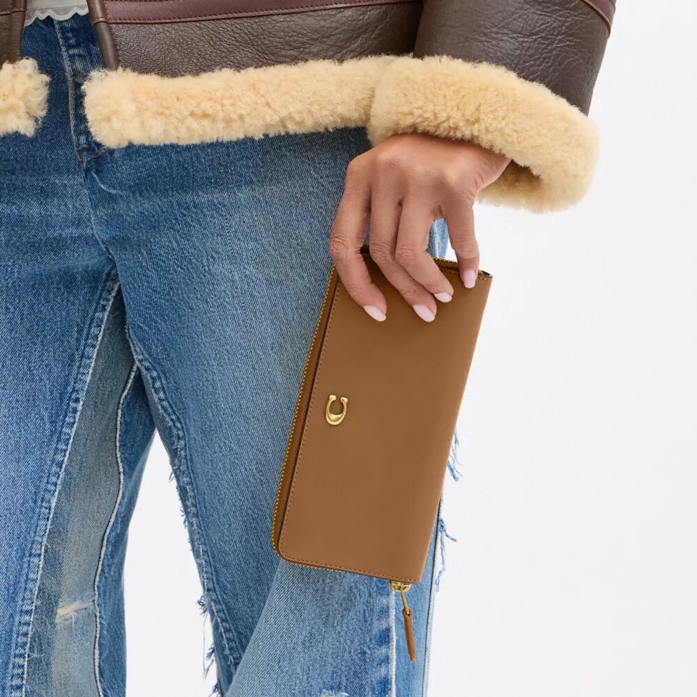 Cartera delgada tipo acordeón con cremallera Essential
