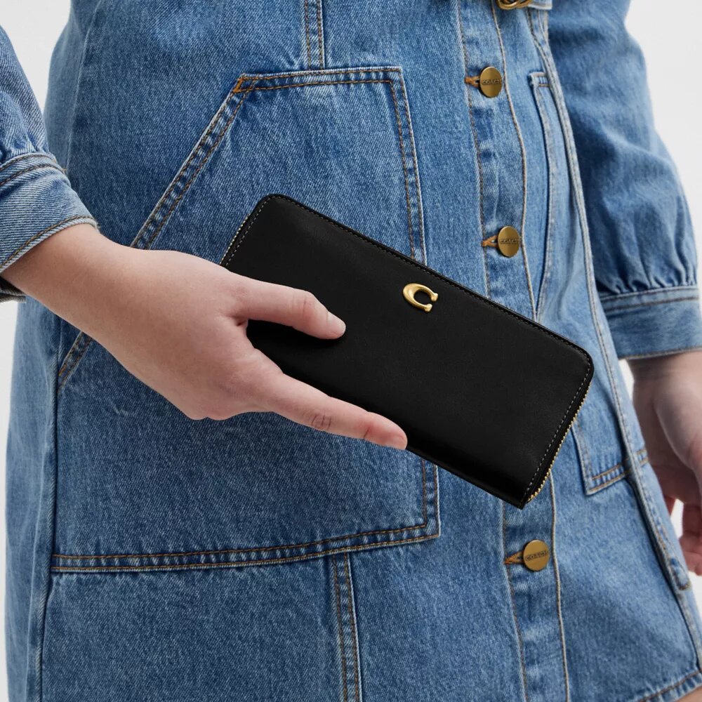 Cartera delgada tipo acordeón con cremallera Essential