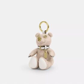 Colgante de oso coleccionable para bolsos en Signature Canvas
